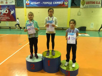 В Ирбите прошло первенство города по легкой атлетике (беговые дисциплины) среди школьников