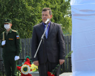 Открытие обелиска в деревне Мельниковой