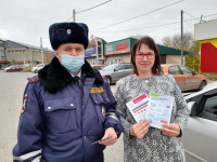 Сотрудники Госавтоинспекции Ирбита провели акцию "Водитель, будь внимателен!"