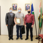 Игрокам хоккейной команды Ирбитского района вручили грамоты и памятные подарки