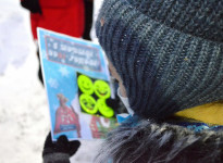 В Ирбите полицейский Дед Мороз продолжает череду поздравлений