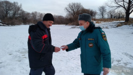 На реках Ница и Ирбит прошел рейд по соблюдению правил безопасности на льду
