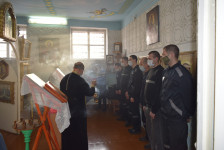 10 осужденных ирбитского СИЗО-2 окунулись в крещенскую купель