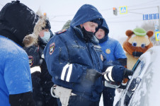 «Студенческий десант» Ирбита за безопасность дорожного движения