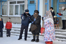 Сотрудники Госавтоинспекции Ирбита и Детского сада №26 провели для воспитанников квест-игру