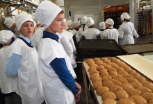 Семиклассники школы №13 узнали, как рождается Ирбитский хлеб 