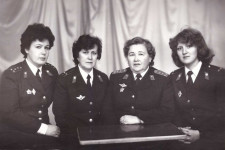 80 лет защищает детей