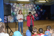 Библиотечный десант в "Салюте"