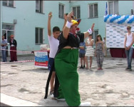 День подарков продолжается