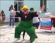 День подарков продолжается