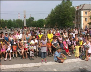 День подарков продолжается