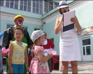 День подарков продолжается