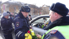 Автоледи были приятно удивлены сотрудниками ГИБДД г. Ирбита