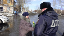 Автоледи были приятно удивлены сотрудниками ГИБДД г. Ирбита