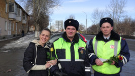 Автоледи были приятно удивлены сотрудниками ГИБДД г. Ирбита