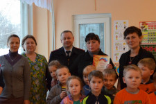 В Ирбите руководство отдела полиции выразило благодарность матерям сотрудников за воспитание сыновей