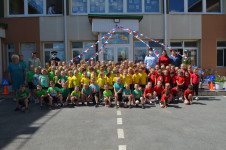 Сотрудников Госавтоинспекции Ирбита необычно поздравили с предстоящим юбилеем ГИБДД