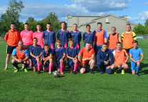 Ирбитские полицейские и общественники поздравляют со Всемирным днем детского футбола