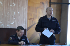 В Ирбите полицейские проверили свои навыки работы в сложной оперативной обстановке