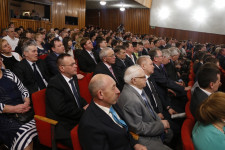 Глава региона вручил ирбитчанам заслуженные награды