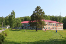 Первая смена заехала в Салют