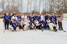 В Ирбите состоялся благотворительный хоккейный матч