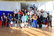 Итоги Первенства Восточного управленческого округа по пауэрлифтингу (классическому жиму)