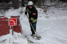 В рамках акции «10 000 добрых дел от пожарных добровольцев» добровольцы Свердловской области оказали помощь населению через учреждения социальной защиты