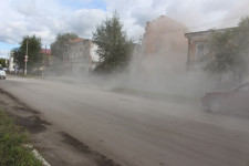 В Ирбите произошло обрушение стены аварийного здания