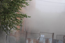 В Ирбите произошло обрушение стены аварийного здания