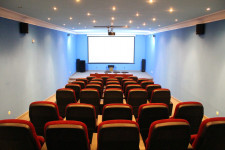 Клуб любителей кино, музыки и театра