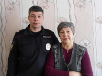 В Ирбите руководство отдела полиции выразило благодарность матерям сотрудников за воспитание сыновей