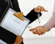 В Ирбите мать оставила сына-подростка без жилья