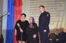 В Ирбитском районе начальник территориального отдела принял участие в поздравлении ветеранов