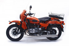 Урал выпустил мотоцикл «Ямал» - в ограниченной серии и с веслом