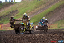 В Ирбите прошел второй этап Чемпионата России по мотокроссу на мотоциклах с колясками