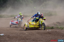В Ирбите прошел второй этап Чемпионата России по мотокроссу на мотоциклах с колясками