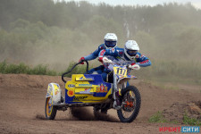 В Ирбите прошел второй этап Чемпионата России по мотокроссу на мотоциклах с колясками