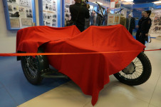 Ветеран ГАИ передал в музей ГУ МВД Свердловской области мотоцикл