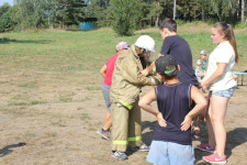 «Прощальные гастроли» пожарной охраны в Салюте
