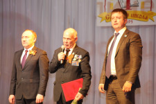 Первой школе 120 лет