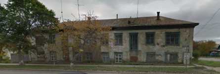 В Ирбите по требованию прокуратуры администрация муниципалитета предоставит жителям аварийного дома другое благоустроенное жилье