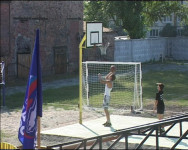 В 1 школе новая спортивная площадка