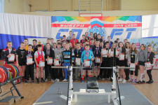 В Ирбите состоялся Открытый Чемпионат и Первенство Свердловской области по пауэрлифтингу