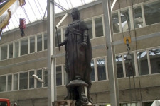 Путешествие из Екатеринбурга в Ирбит: спустя 130 лет памятник Екатерине II вернется на малую родину