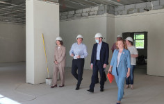 Заместитель губернатора Свердловской области Павел Креков сегодня побывал в Ирбите с рабочим визитом