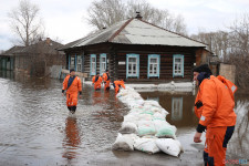 Паводок в Ирбите 12.04.2016 г.