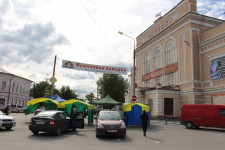 Фоторепортаж о подготовке к Ирбитской ярмарке