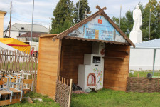 Фоторепортаж о подготовке к Ирбитской ярмарке