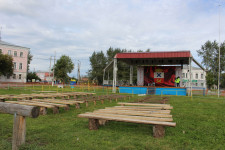 Фоторепортаж о подготовке к Ирбитской ярмарке